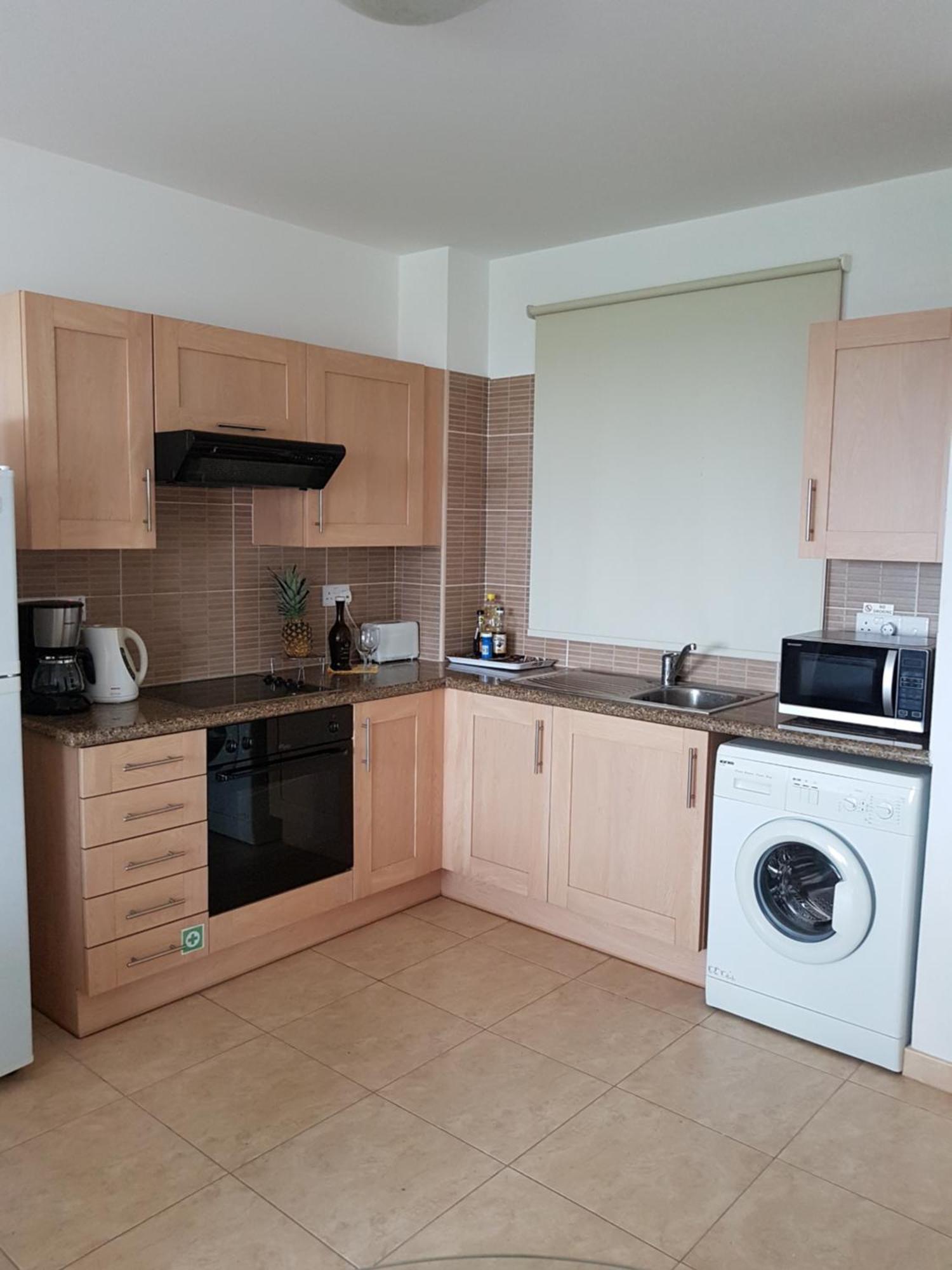 Holiday Apartment With Sea View Paralimni Exterior foto